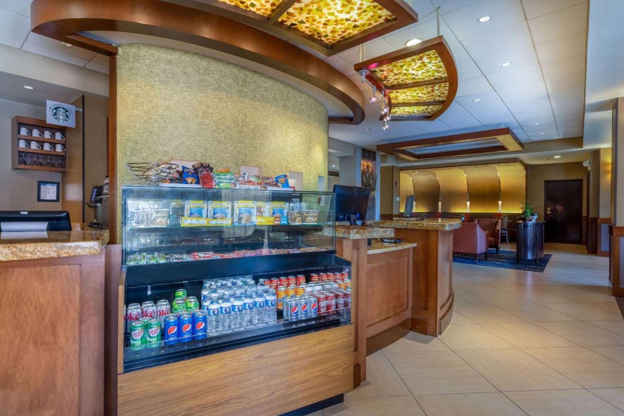 堪萨斯城机场凯悦嘉轩酒店 外观 照片